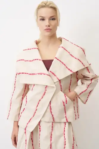 Bej Çizgi Detaylı Şal Yaka Psomi Ceket - 1