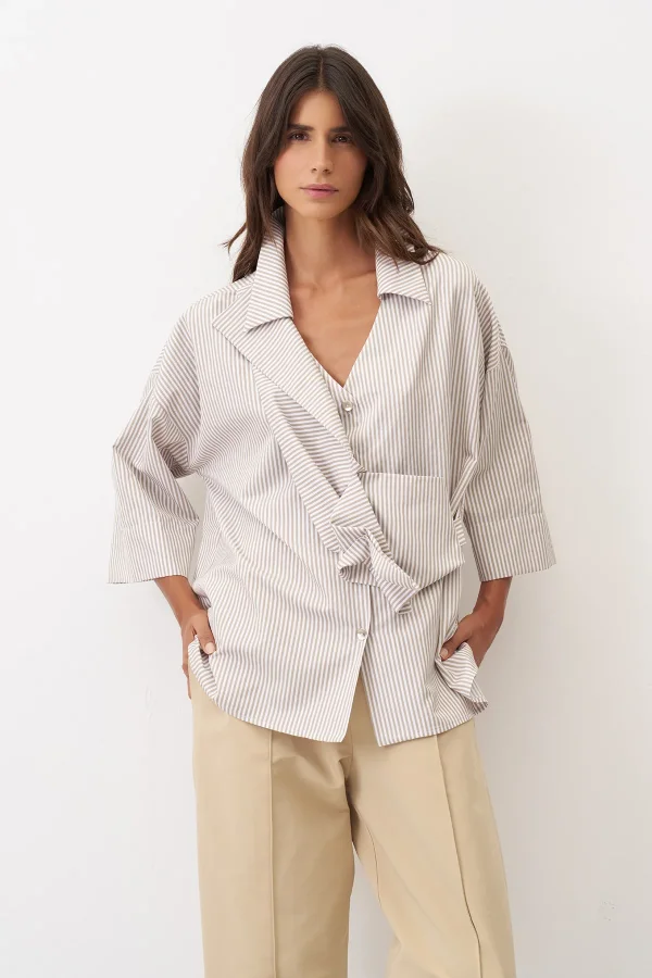 Bej Katlamalı Kuşaklı Çizgili Manolia Gömlek - 1