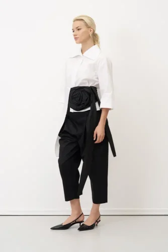 Beyaz Bir Yanı Uzun Bir Yanı Kısa Oxia Gömlek - 1