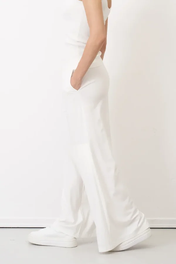 Beyaz Dizi Cepli Bol Paça Spetses Pantolon - 4
