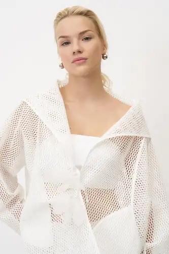 Beyaz File Kumaşlı Asimetrik Bağlanan Kalavria Ceket - 5
