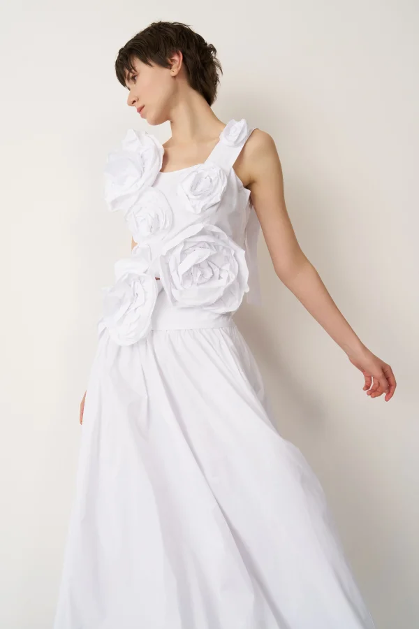 Beyaz Güllü Kolsuz Kısa Bluz Pori - 6