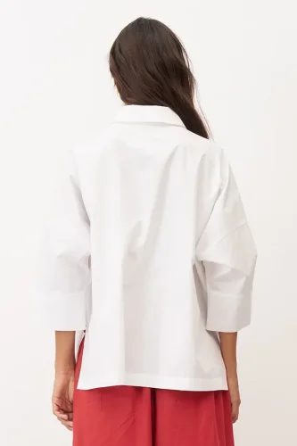 Beyaz Önü Büyük Çiçek Baskılı Gavdos Gömlek - 7