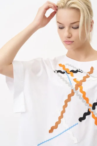 Beyaz Renkli Bantlı Poplin Kasos Bluz - 4