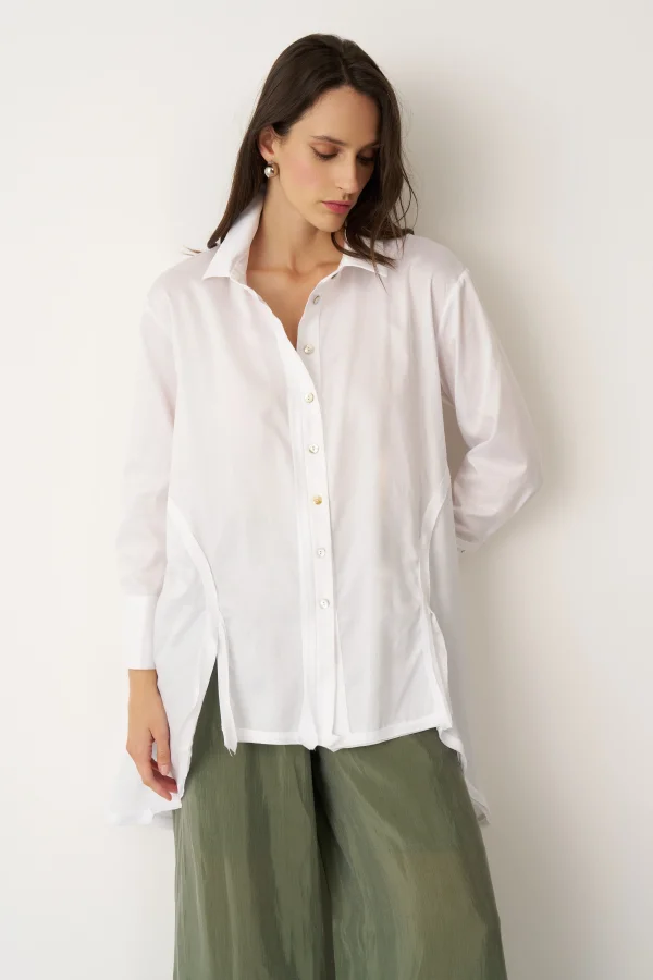 Beyaz Yırtmaçlı Rahat Kesim Uzun Nisida Gömlek - 1