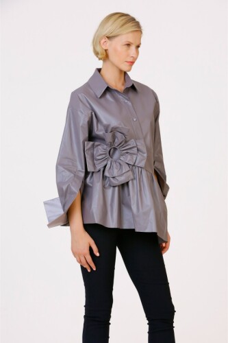 Bright Shirt with Large Flowers - Gray - 3