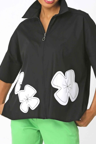 قميص مزين بالزهور - أسود - 5