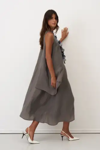 Gri Kolyeli Büyük Cepli Mykonos Elbise - 3