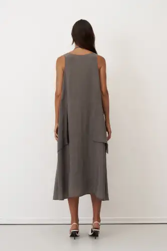 Gri Kolyeli Büyük Cepli Mykonos Elbise - 5