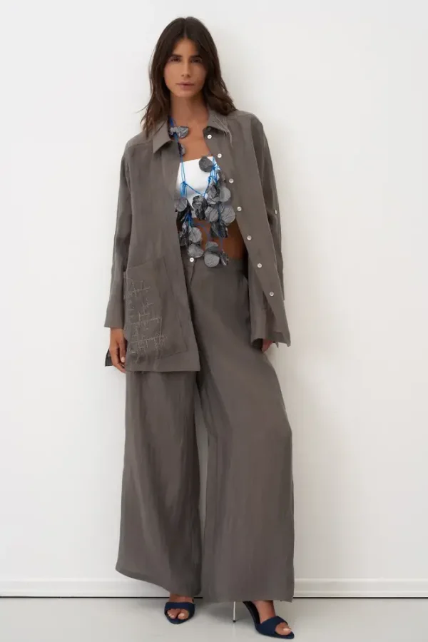 Gri Nakış Detaylı Büyük Cepli Mykonos Gömlek - 1