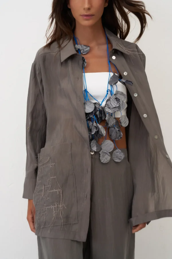 Gri Nakış Detaylı Büyük Cepli Mykonos Gömlek - 2