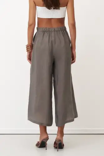 Gri Yanları Düğmeli Geniş Kesim Kısa Paça Mykonos Pantolon - 5