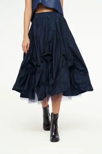 Gül Motifli Tafta Etek - Lacivert - BIZE (1)