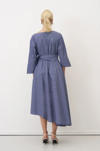 İndigo Omuzu Beyaz Dantelli Çizgili Poplin Lazareto Elbise - 6