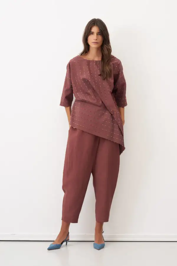 Kahverengi Renkli Dokulu Asimetrik Patmos Bluz - BIZE (1)