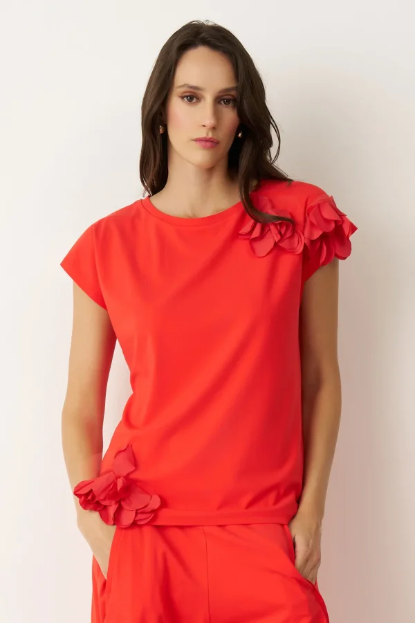 Kırmızı Tafta Çiçek Detaylı Kokkino Bluz - 1