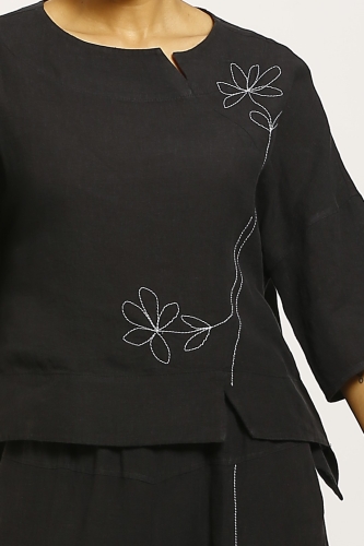 Linen Embroidered Blouse - Black - 4