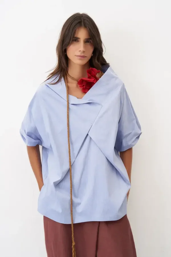 Mavi Asimetrik Yaka Dökümlü Geniş Kalamaki Bluz - 3