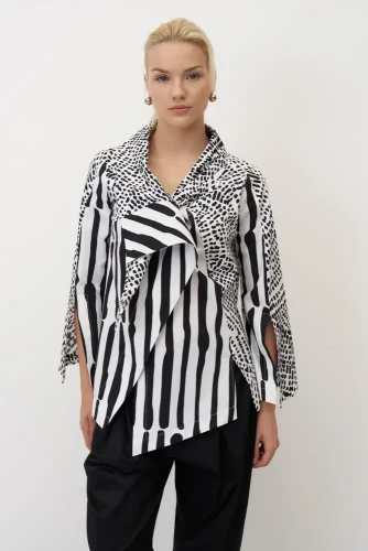 Noktalı Desenli Baskılı Kolları Yırtmaçlı Neraki Gömlek - 2