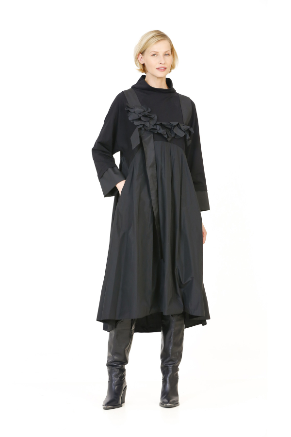 Pleated Dress - Black - 3