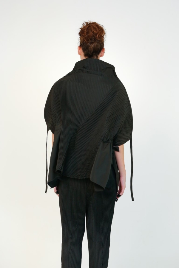 Pleated Poncho Blouse - Black - 6