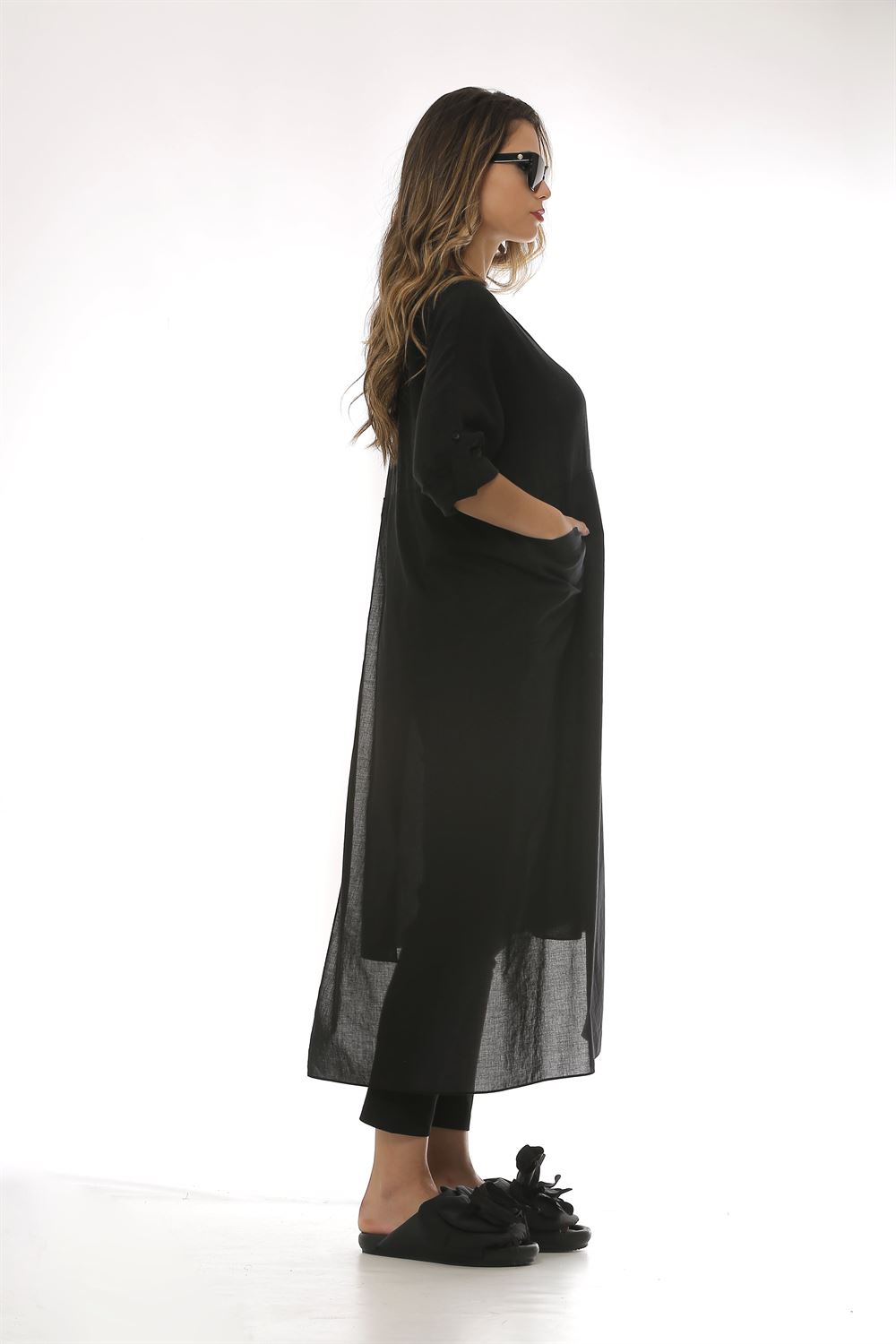 V Yakalı Garni Kumaş Detaylı Uzun Keten Elbise-Siyah
