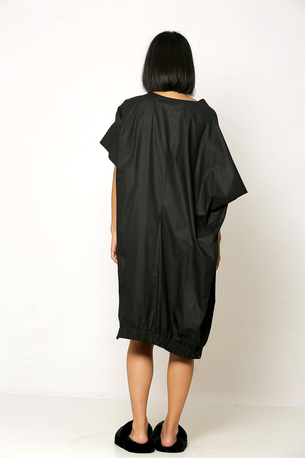 Düşük Omuzlu Süs Dikişli Cotton Elbise - Siyah