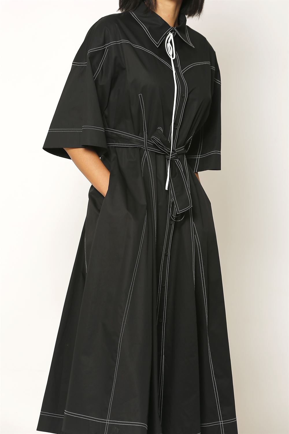 Süs Dikişli Belden Kemerli Cotton Elbise - Siyah