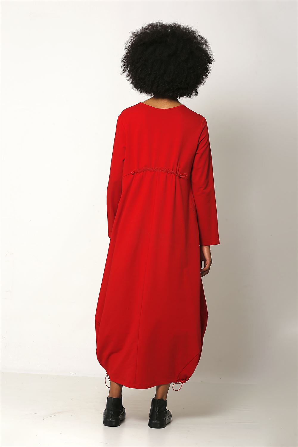 Etek Ucu Lastikli Büzgü Detaylı Örme Elbise - Kırmızı