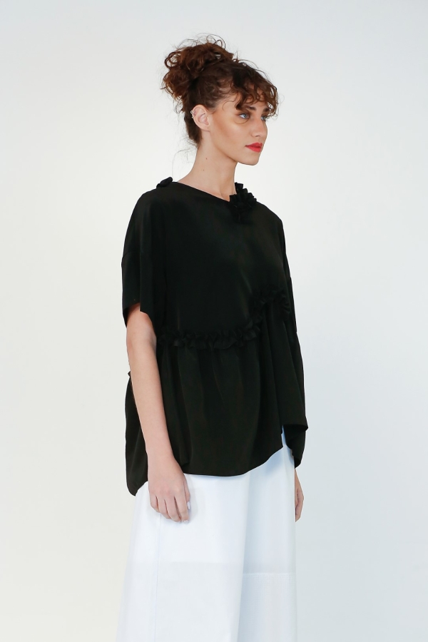Ruffled Blouse with Collar and Bodice - 3