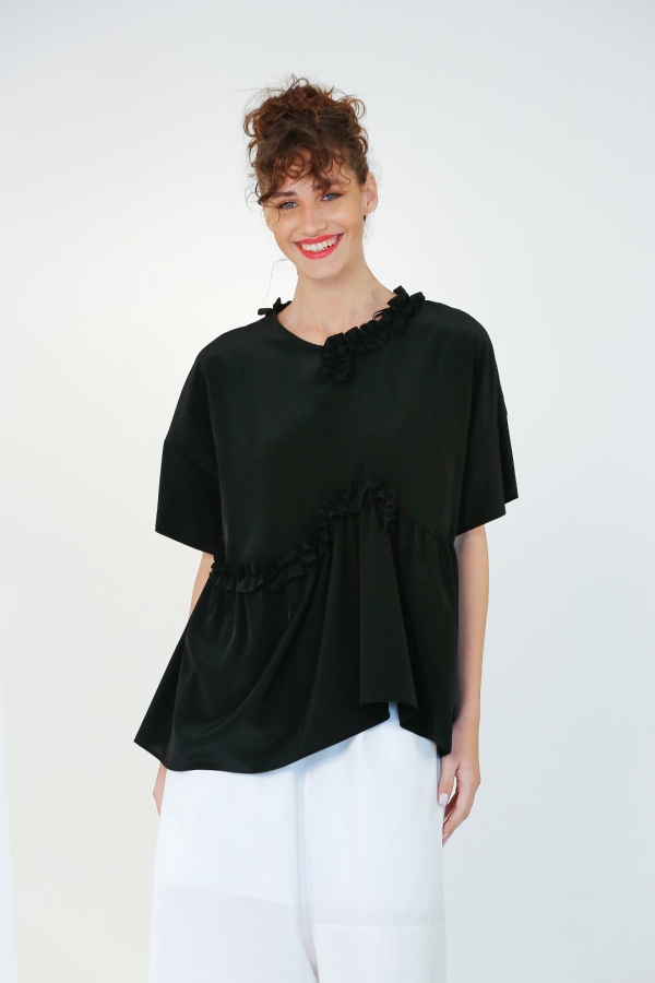 Ruffled Blouse with Collar and Bodice - 1