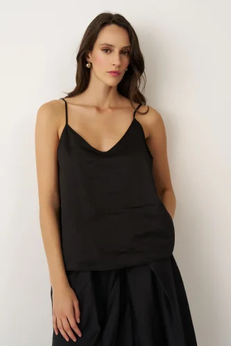 Siyah Askılı İnce Poplin Psara Bluz - 1