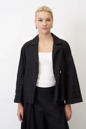 Siyah Kol Ucu Katlama Detaylı Kısa Souda Ceket - 3