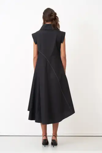 Siyah Kolsuz Büyük Yaka Dikiş Detaylı Neraki Elbise - 5