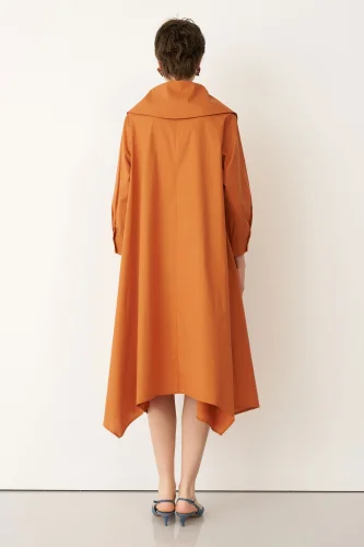 Taba Bir Yanı Baskılı Büyük Yaka Symi Elbise - 8