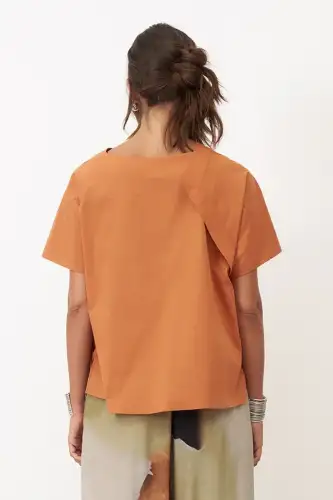 Taba Yanı Çiçek Formlu Proti Bluz - 4