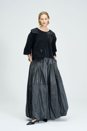 Wide Taffeta Collar Blouse - Black - 2