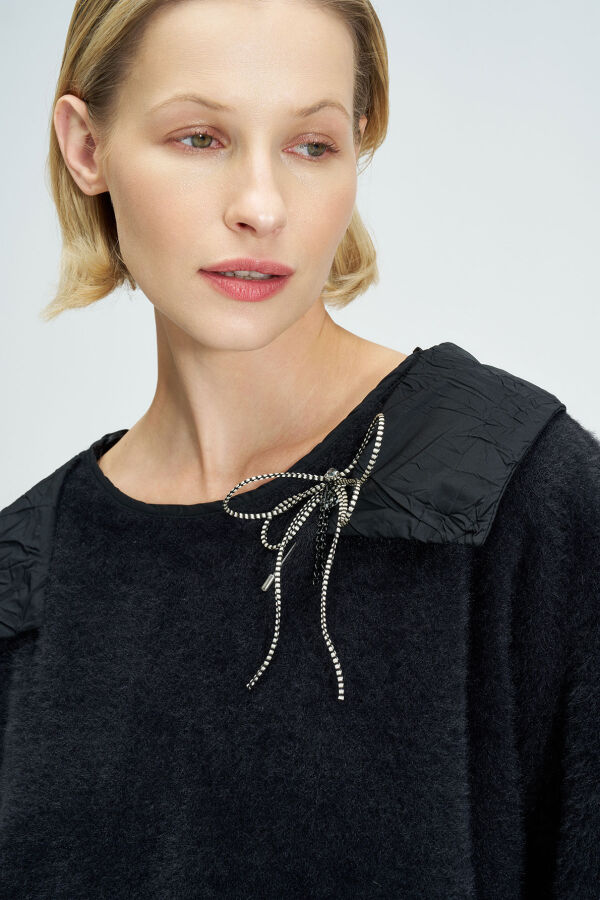 Wide Taffeta Collar Blouse - Black - 5