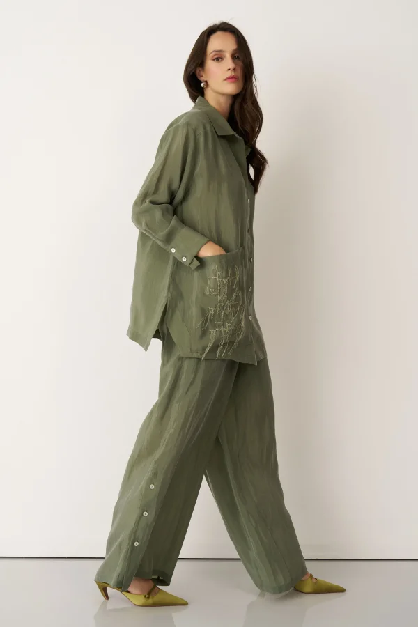 Yeşil Nakış Detaylı Büyük Cepli Mykonos Gömlek - 4